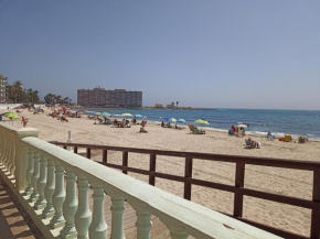Apartamento en la playa de los locos
